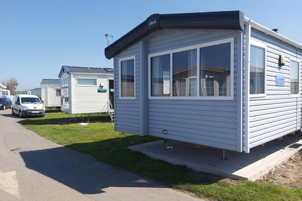 8 Berth Caravan At Parkdean Camber Sands Zewnętrze zdjęcie